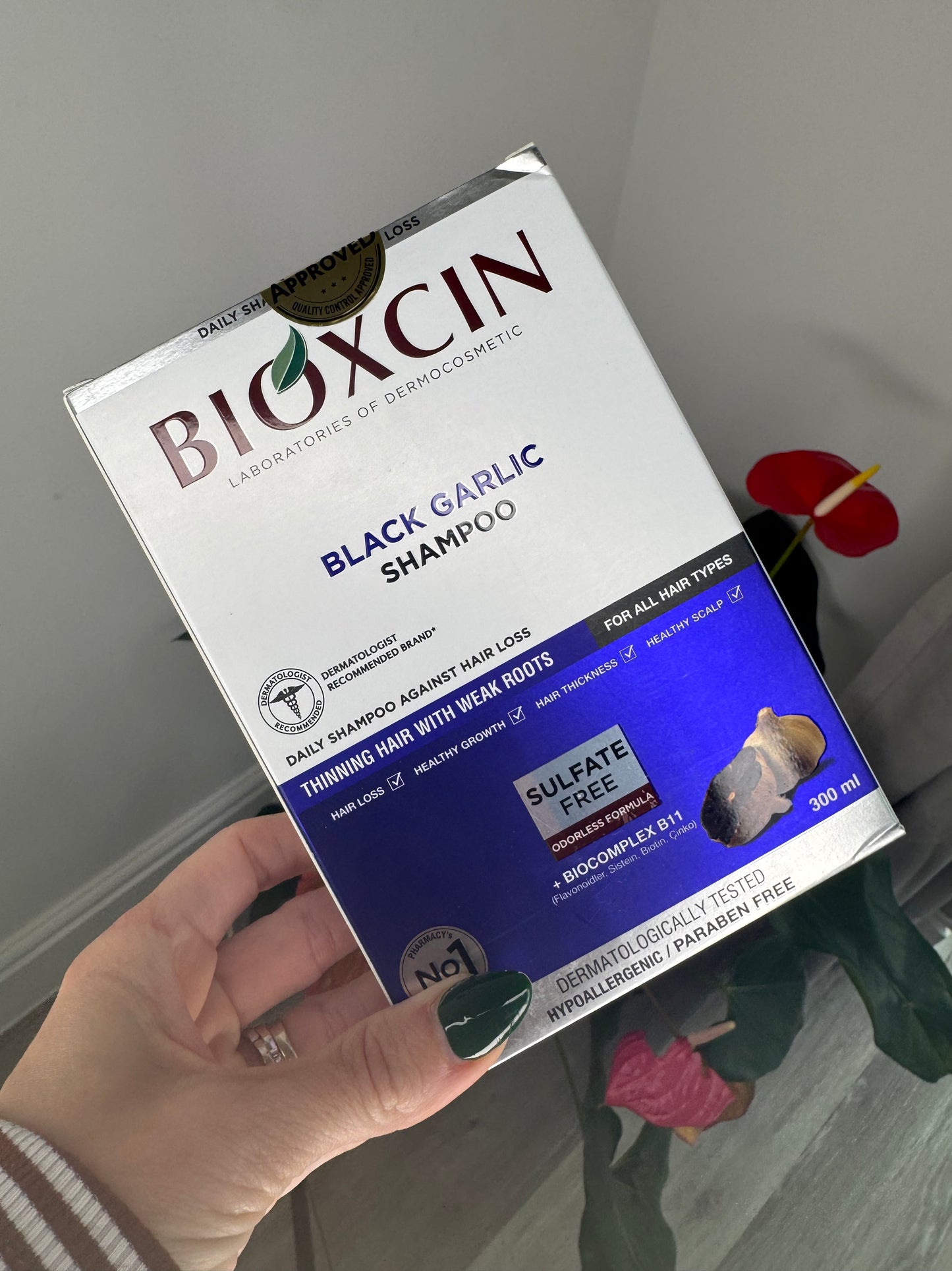 Bioxcin black garlic shampoo 300ML